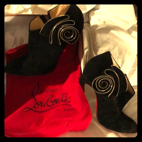louboutin bébé